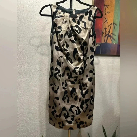Ann Taylor beige animal print dress size 0 - Picture 2 of 9